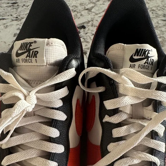 Nike Low-Top Sneakers in White, Orange & Black - Picture 8 of 8